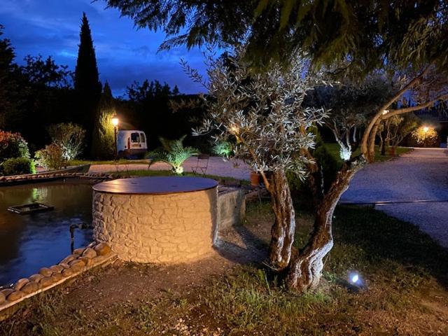 Mas Beau Soleil & Spa Cottages De Charme Avec Jacuzzi&Jardin Prives Сен-Ремі-де-Прованс Екстер'єр фото