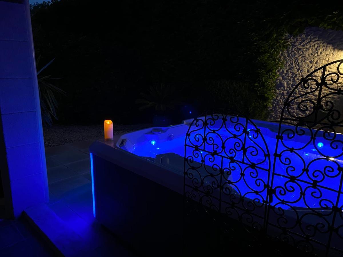 Mas Beau Soleil & Spa Cottages De Charme Avec Jacuzzi&Jardin Prives Сен-Ремі-де-Прованс Екстер'єр фото