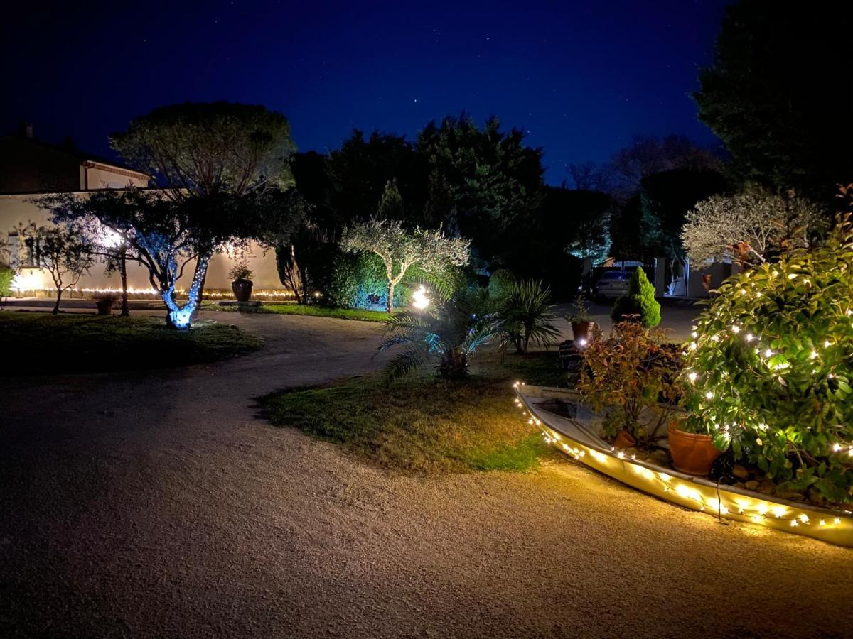 Mas Beau Soleil & Spa Cottages De Charme Avec Jacuzzi&Jardin Prives Сен-Ремі-де-Прованс Екстер'єр фото