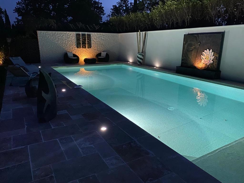 Mas Beau Soleil & Spa Cottages De Charme Avec Jacuzzi&Jardin Prives Сен-Ремі-де-Прованс Екстер'єр фото