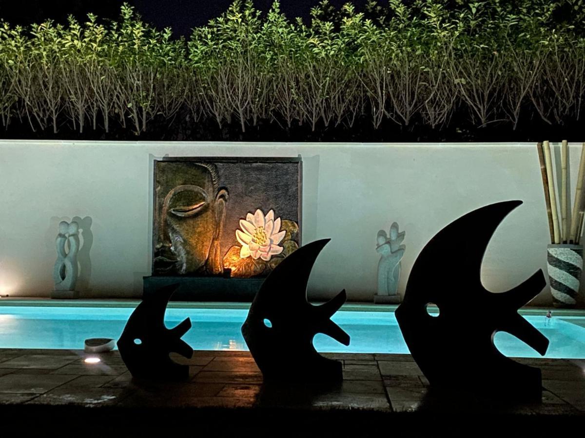 Mas Beau Soleil & Spa Cottages De Charme Avec Jacuzzi&Jardin Prives Сен-Ремі-де-Прованс Екстер'єр фото